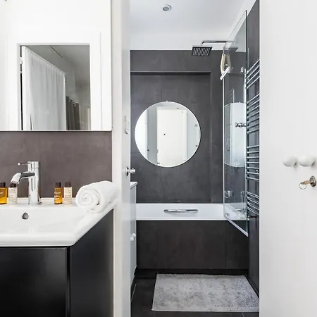 Apartment Veeve - Literary Radiance
