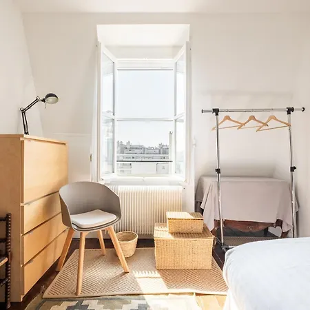 Veeve - Literary Radiance Apartment *